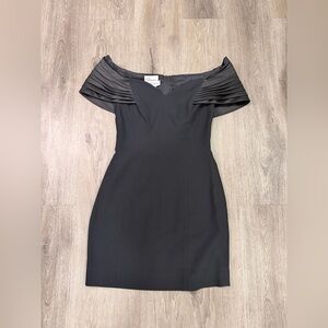 Saks Fifth Avenue | Dresses | Saks Fifth Avenue Mini Dress | Poshmark Saks Fifth Avenue | Dresses | Saks Fifth Avenue Mini Dress | Poshmark